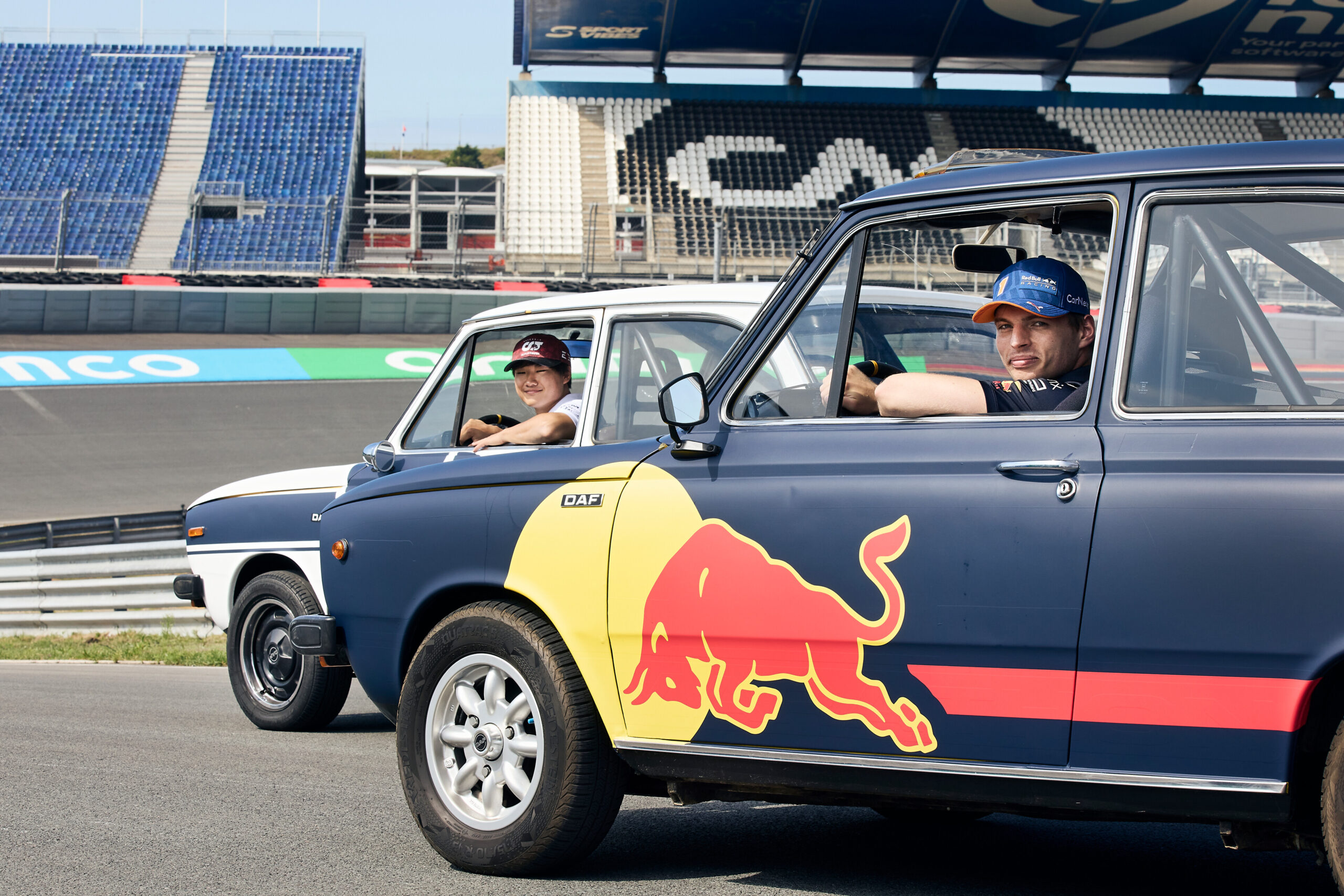 max_verstappen-1-scaled.jpg