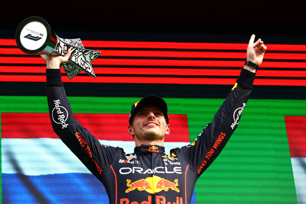 SI202209040413_news-1024x683.jpg